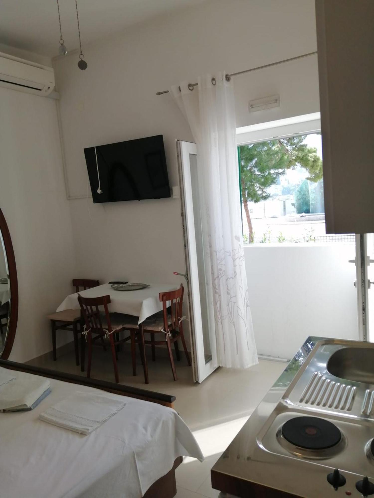 Omis Apartment On The Beach Exteriér fotografie